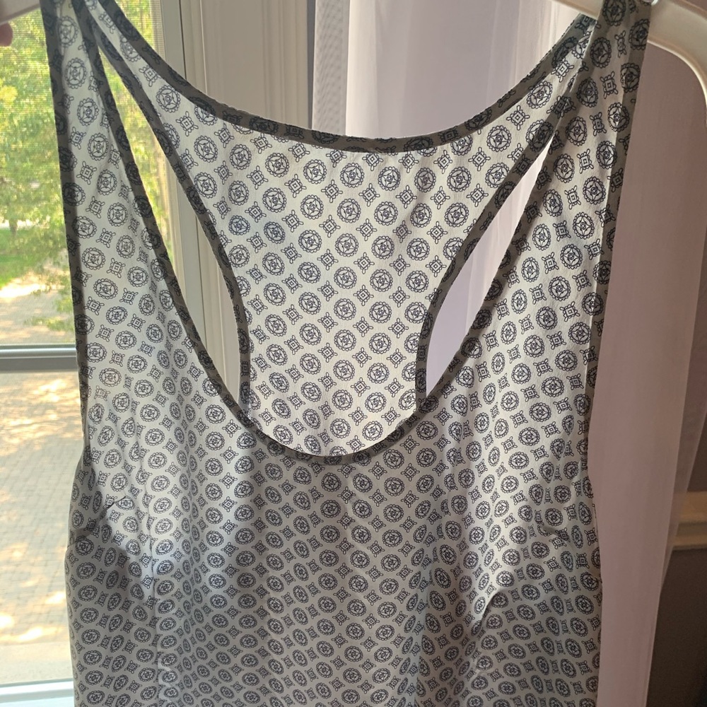 Medium gray-blue tank